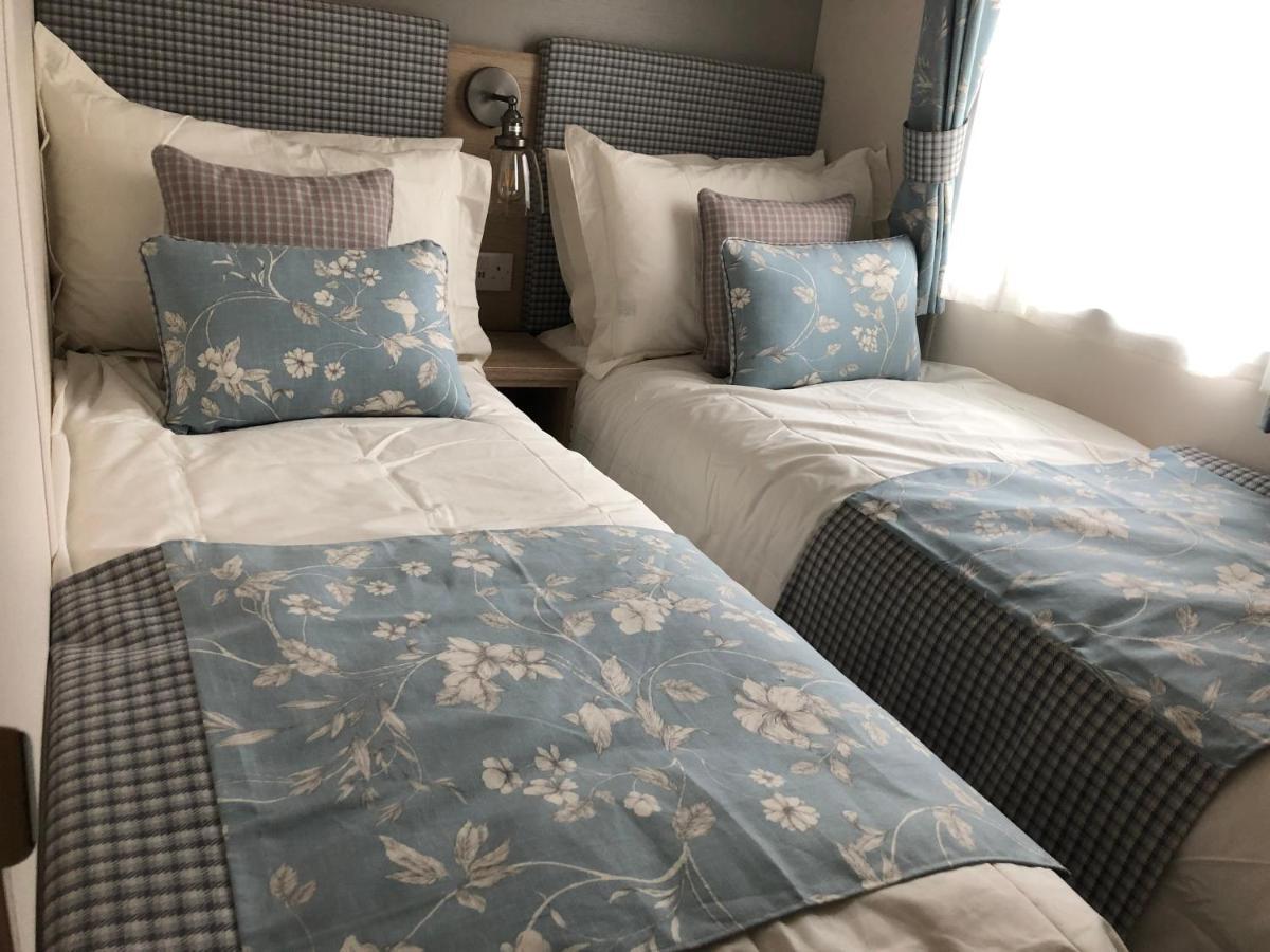 Luxury 2 Bedroom Caravan In Stunning Location Pitlochry Exterior foto