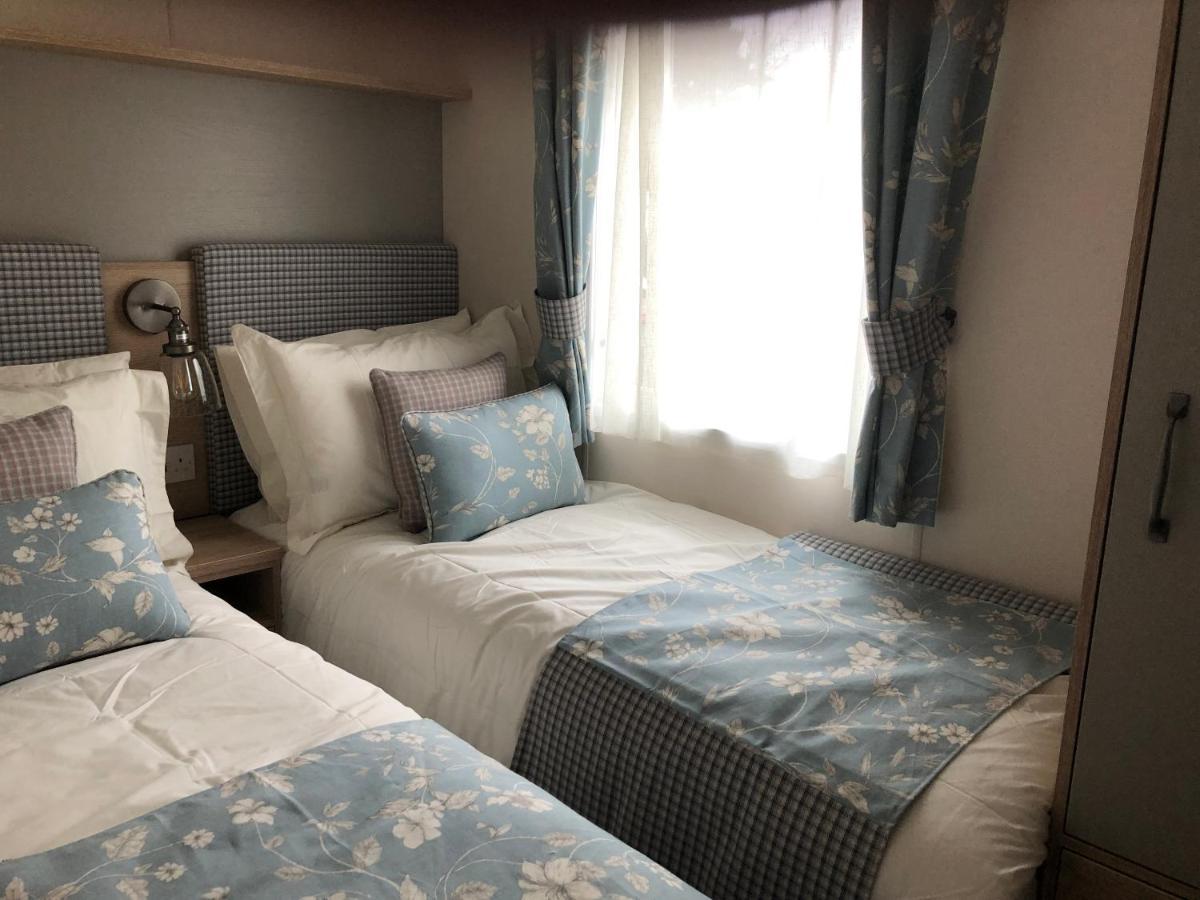 Luxury 2 Bedroom Caravan In Stunning Location Pitlochry Exterior foto