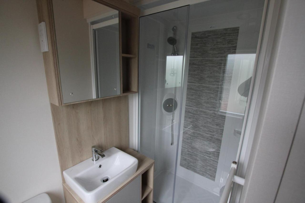 Luxury 2 Bedroom Caravan In Stunning Location Pitlochry Exterior foto