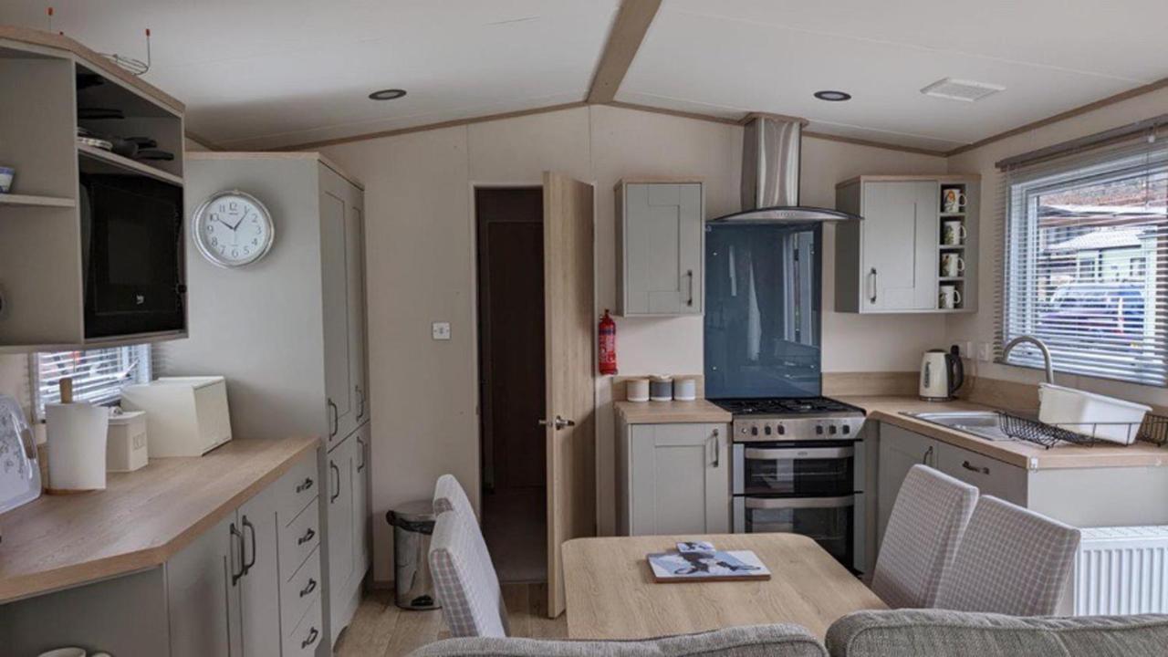 Luxury 2 Bedroom Caravan In Stunning Location Pitlochry Exterior foto